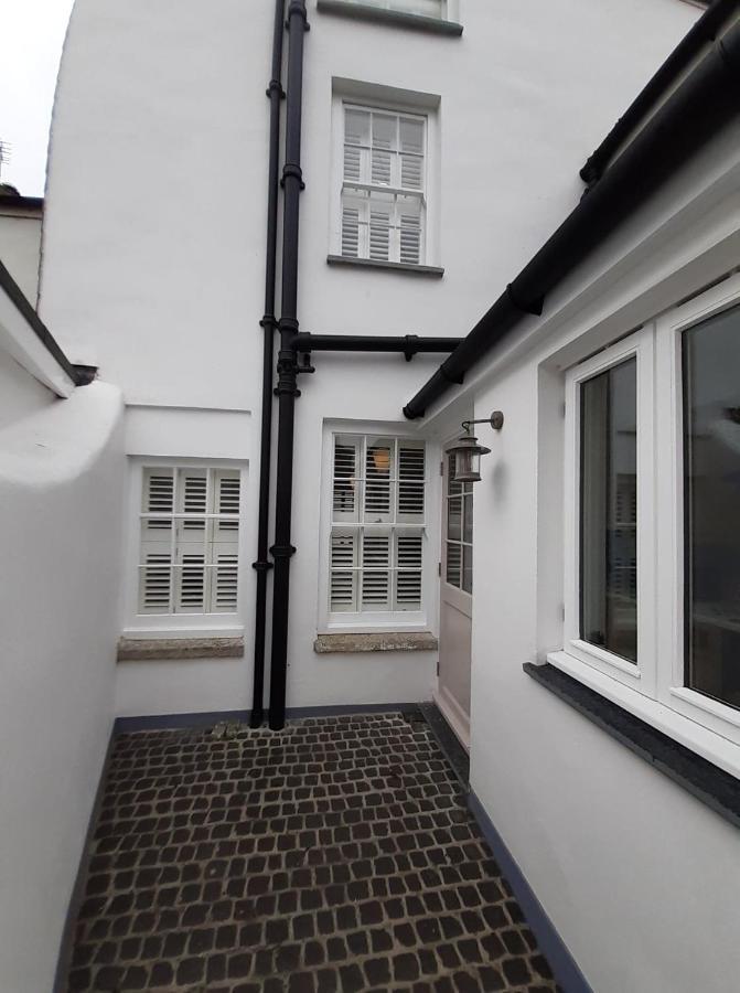 Sanderling - Grade 2 Listed Georgian Townhouse By The Sea Penzance Exterior photo